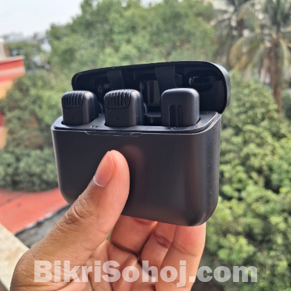 Ulanzi J12 wireless microphone